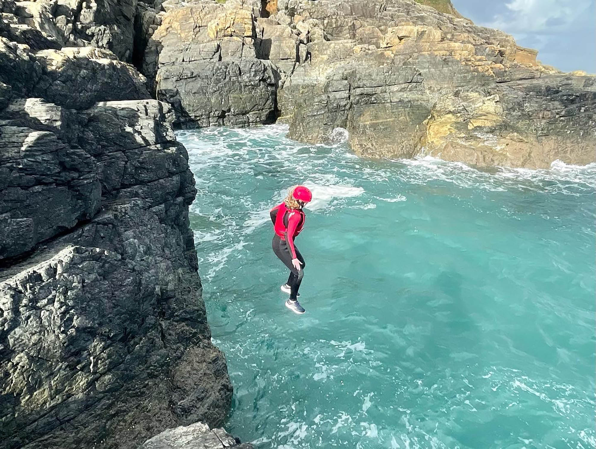 Vertical Blue Cornwall, Coasteering adventures